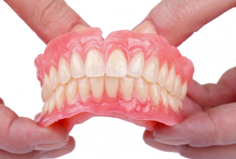 Imagen de Â¿CÃ³mo elegir una dentadura postiza?